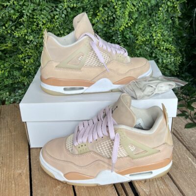 Jordan 4 shimmer (Taille 38)