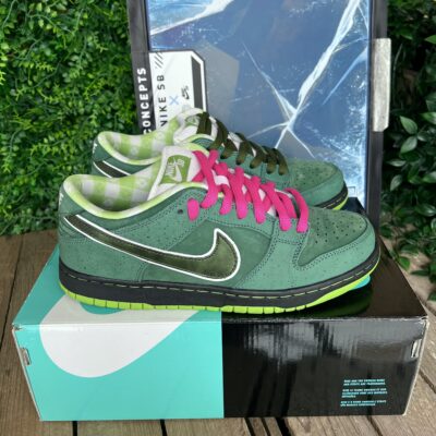 Dunk SB low green lobster special box (Taille 41) – Image 2