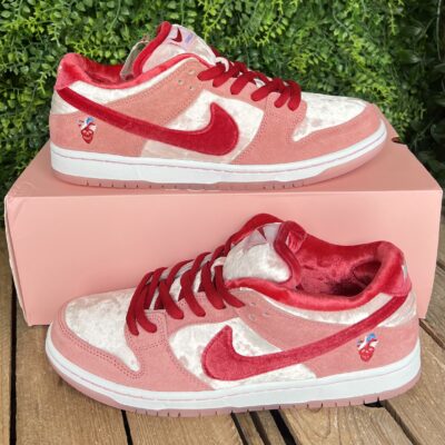 Dunk SB low strangelove special box (Taille 42) – Image 3