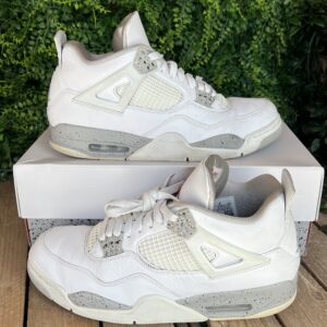 Jordan 4 Oreo (Taille 45)