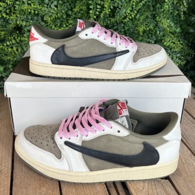 Jordan 1 Low Travis Scott Medium Olive (Taille 43)
