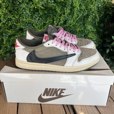 Jordan 1 Low Travis Scott Medium Olive (Taille 43) – Image 2