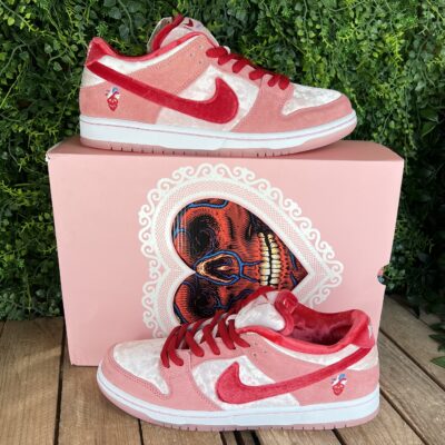 Dunk SB low strangelove special box (Taille 42) – Image 2