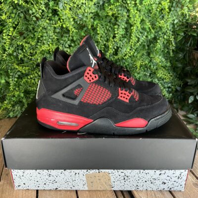 Jordan 4 Red Thunder (Taille 40,5) – Image 2