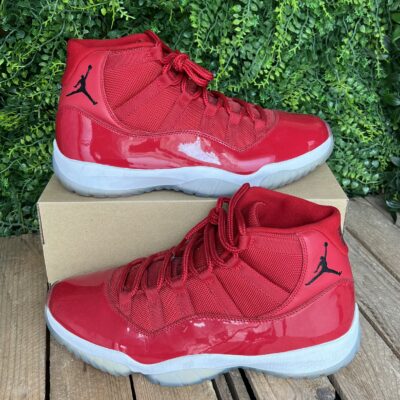 Jordan 11 Win Like 96 (Taille 45)