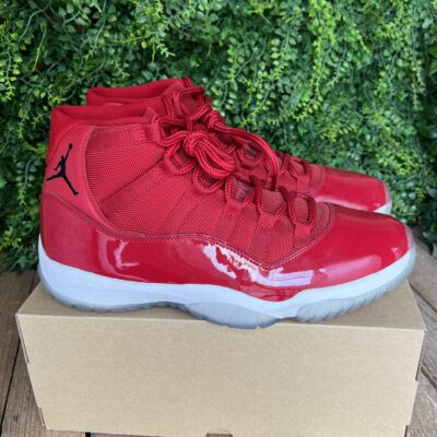 Jordan 11 Win Like 96 (Taille 45) – Image 2