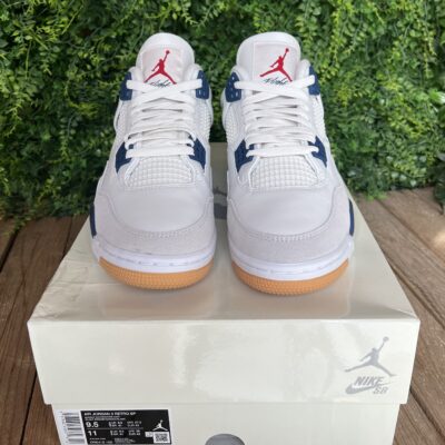 Jordan 4 SB Navy (Taille 43) – Image 3