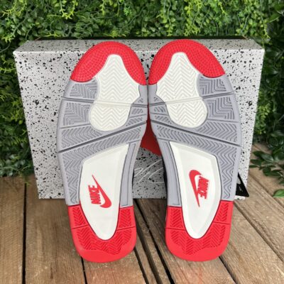 Jordan 4 bred reimagined (Taille 41) – Image 8