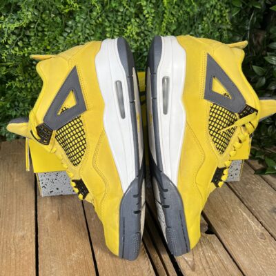 Jordan 4 lightning (Taille 44) – Image 7