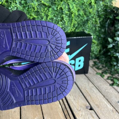 Dunk SB low purple lobster special box (Taille 41) – Image 10