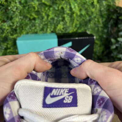 Dunk SB low purple lobster special box (Taille 41) – Image 11