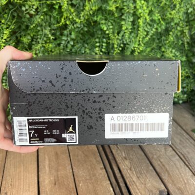 Jordan 4 Thunder GS (Taille 40) – Image 10