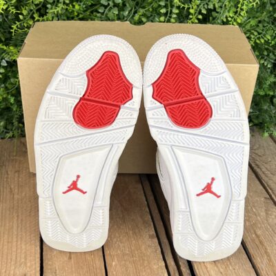 Jordan 4 Metallic Red (Taille 41) – Image 8