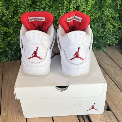 Jordan 4 Metallic Red (Taille 42) – Image 5