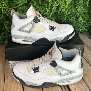 Jordan 4 white cement 2016 (Taille 45)