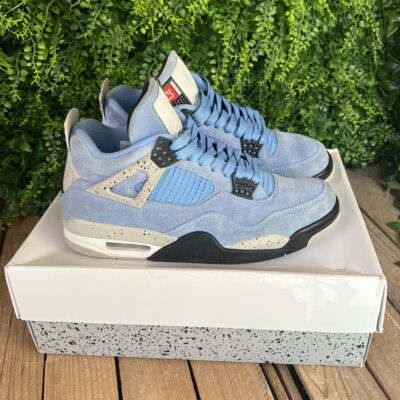 Jordan 4 UNC (Taille 43) – Image 2