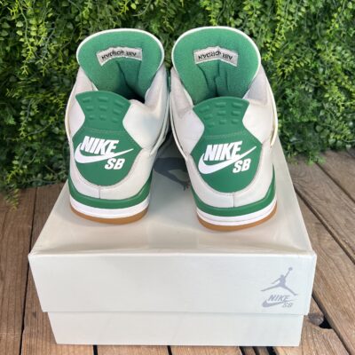 Jordan 4 SB Pine Green (Taille 44) – Image 5
