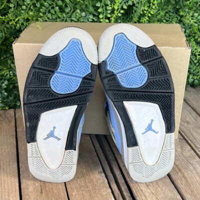 Jordan 4 UNC GS (Taille 39) – Image 8